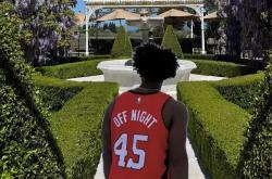 -关于热火强势奇才，萨姆·米切尔一己之力扛起全队的信息