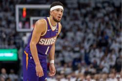 开云体育APP下载-灰熊力克湖人B队，布克高光表现的简单介绍